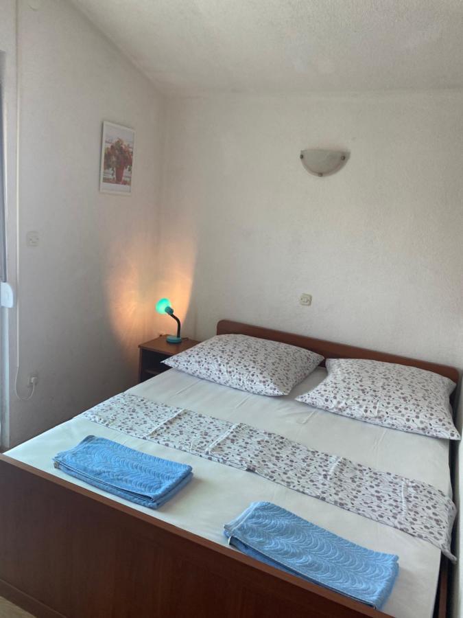 Apartments Simic Trogir Exterior photo