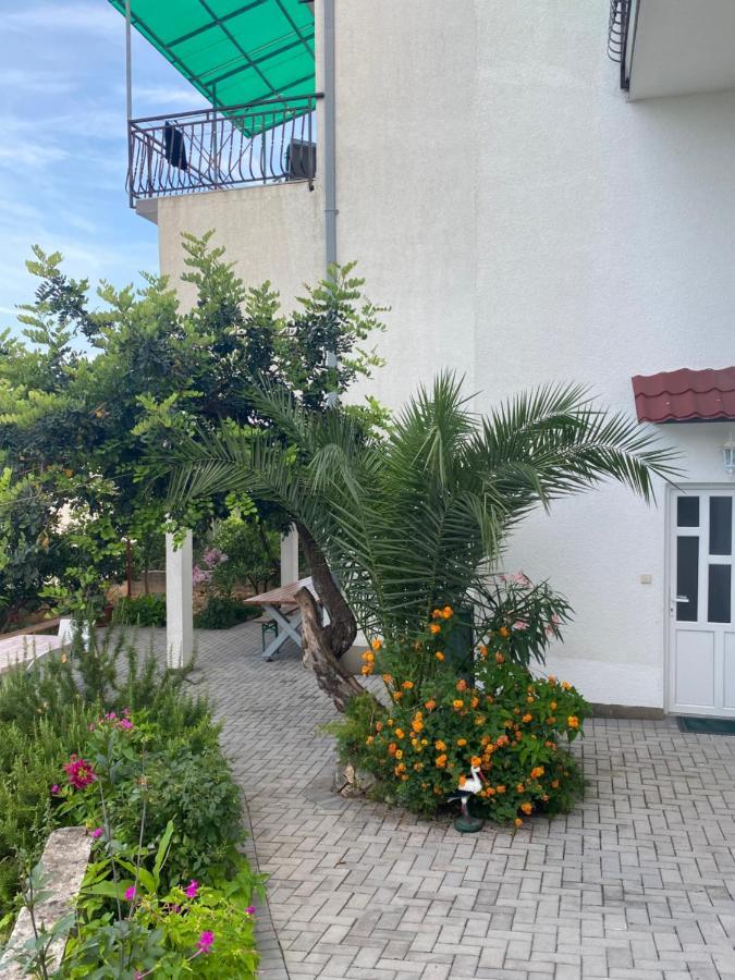 Apartments Simic Trogir Exterior photo
